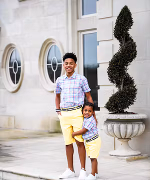 Family fun content. Connecting your brand to her story with warmth & humor. 