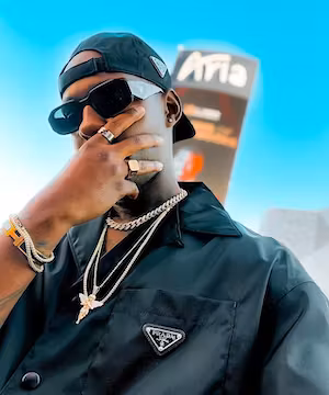 Professionally Shot/Filmed Unique Instagram post from @expensivetaste8